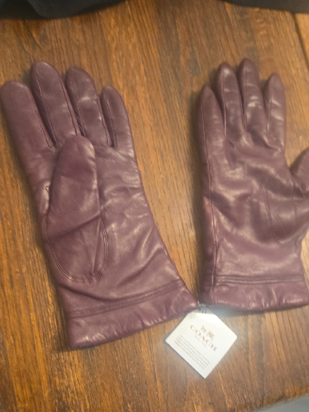 Coach Men's Leather Gloves in Deep Burgundy - Picture 10 of 11